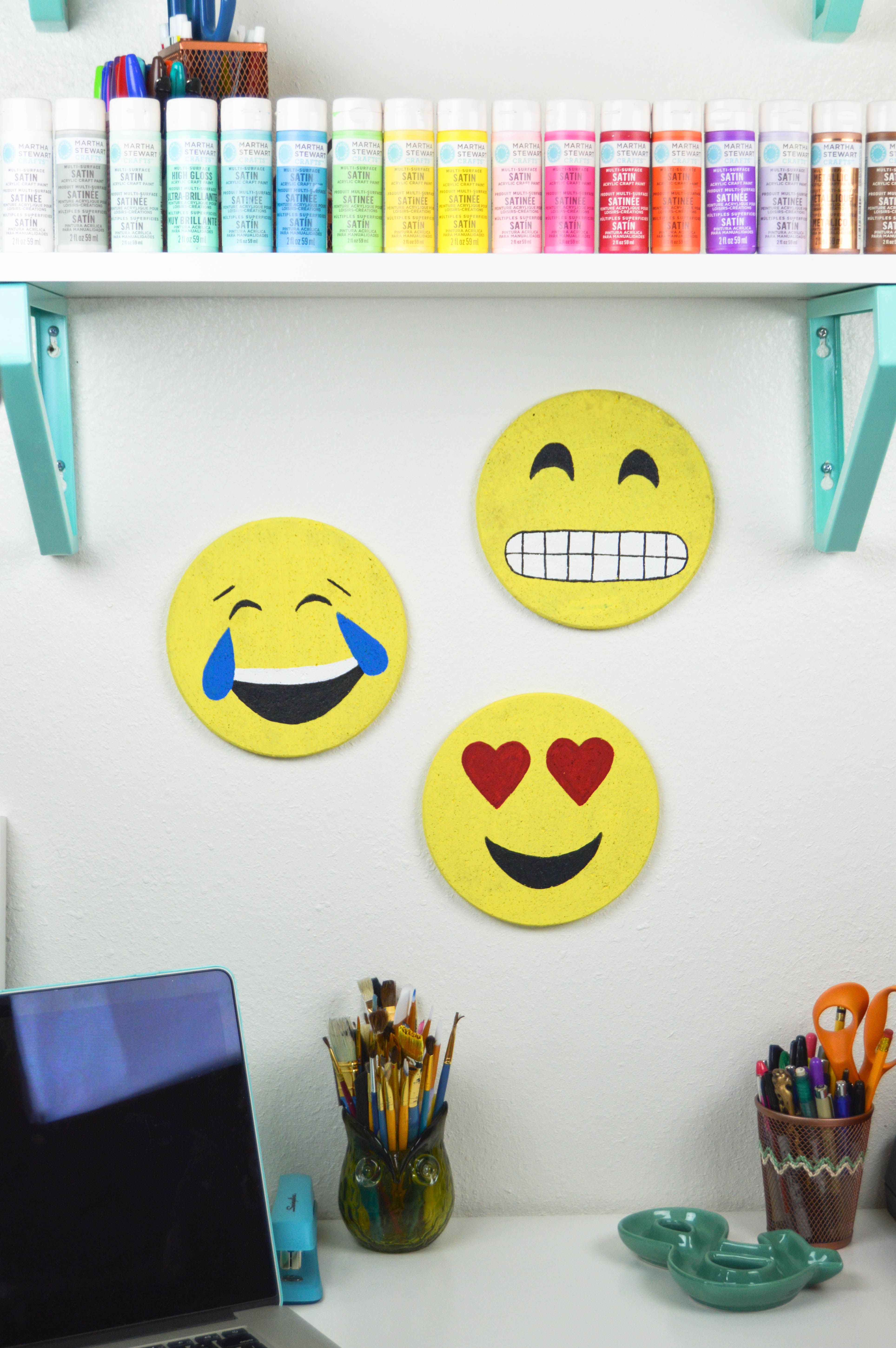 DIY Emoji Cork Boards | www.clubcrafted.com