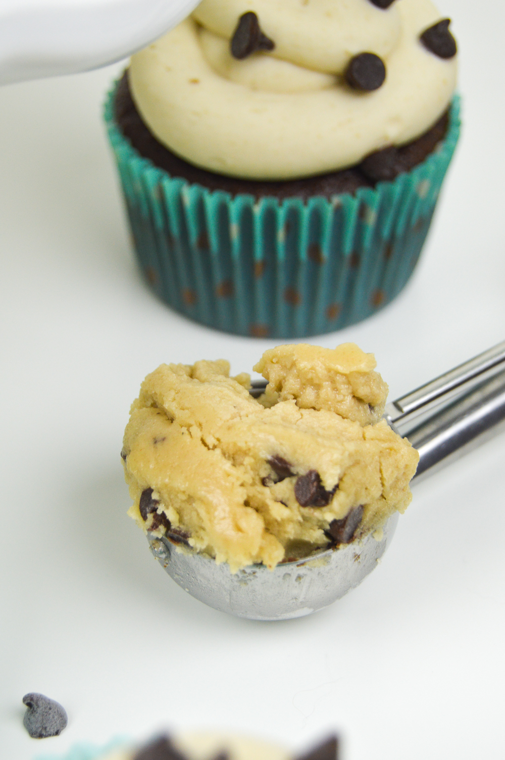 Chocolate Cookie Dough Cupcakes | www.clubcrafted.com
