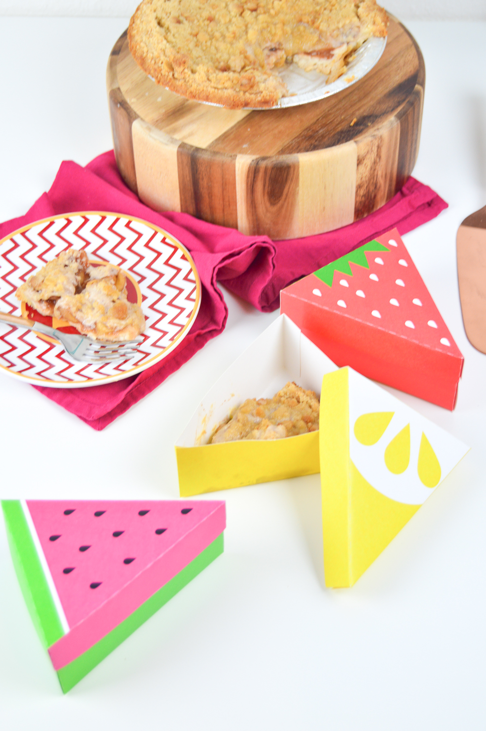 DIY Printable Fruit Slice Pie Boxes | Club Crafted