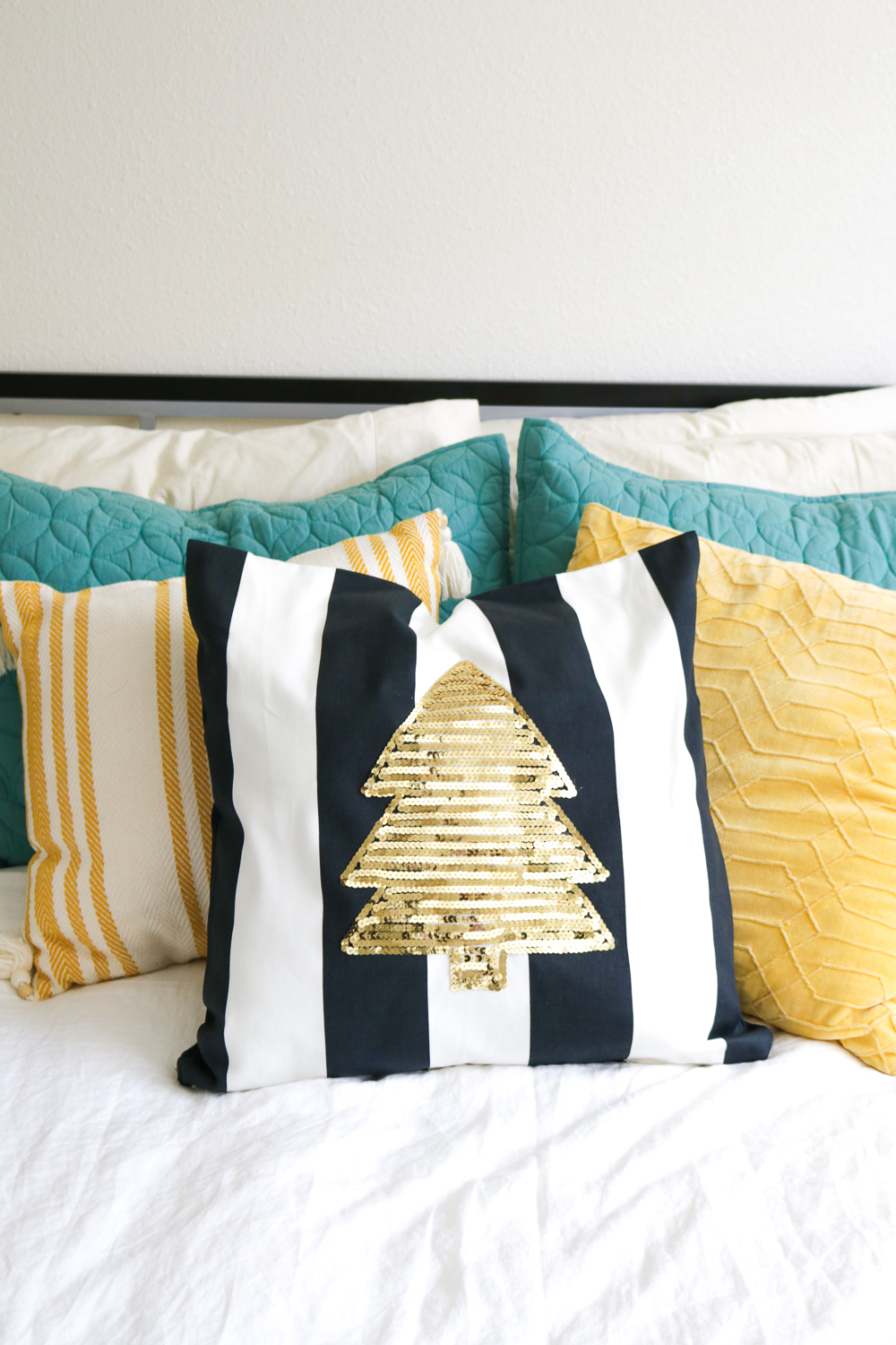 DIY Sequin Tree Pillow for Christmas | Club Crafted