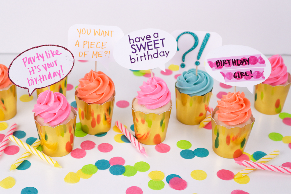DIY Quote Bubble Cupcake Toppers | Club Crafted