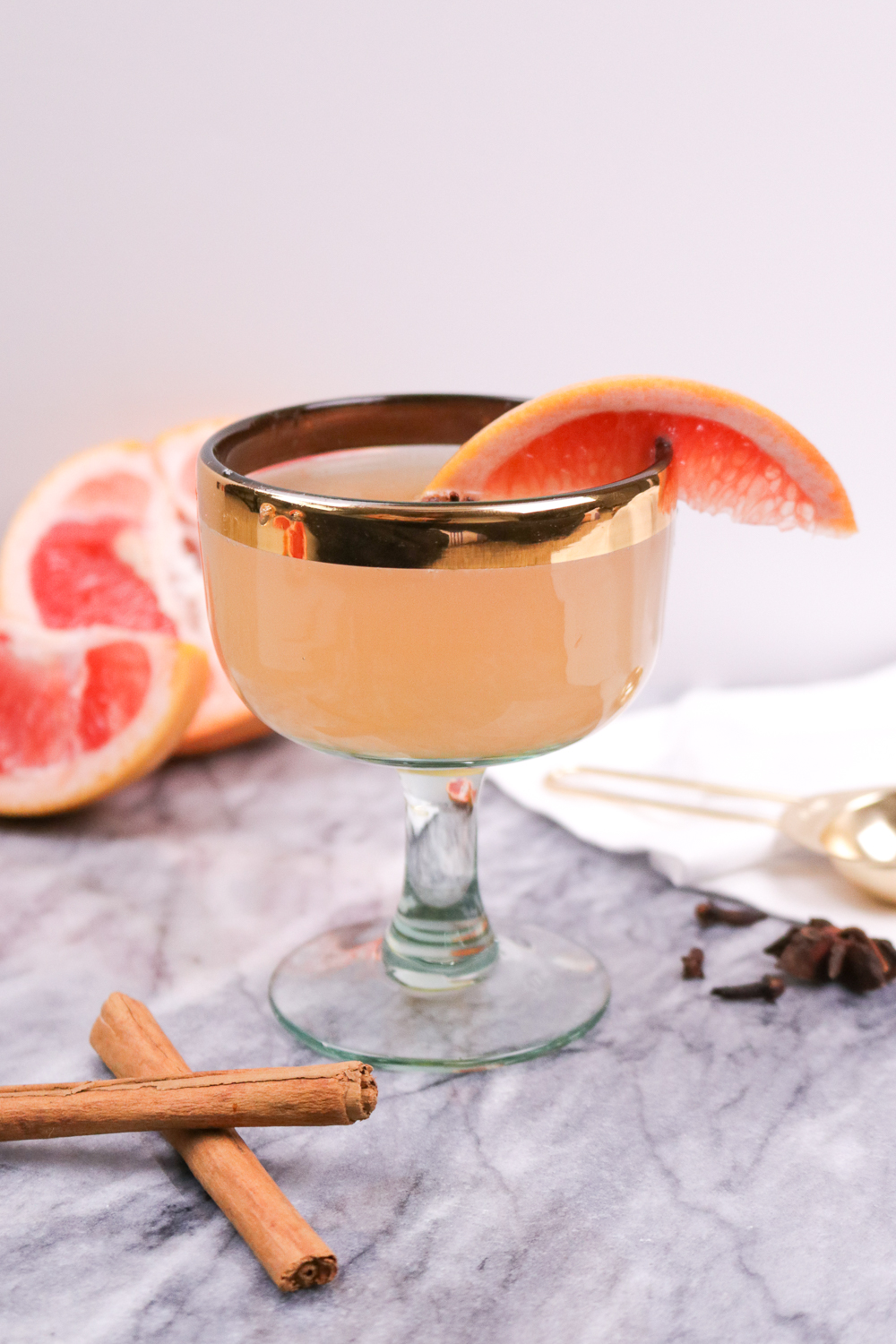 Spiced Grapefruit Cocktail | Club Crafted