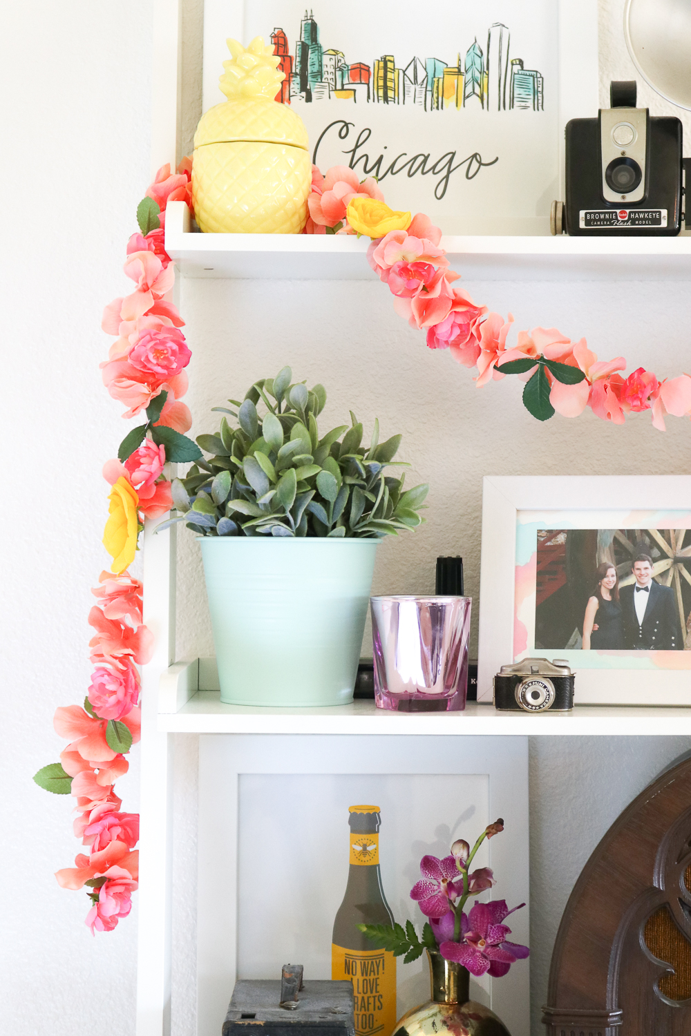 DIY Floral Garland for Spring | Club Crafted