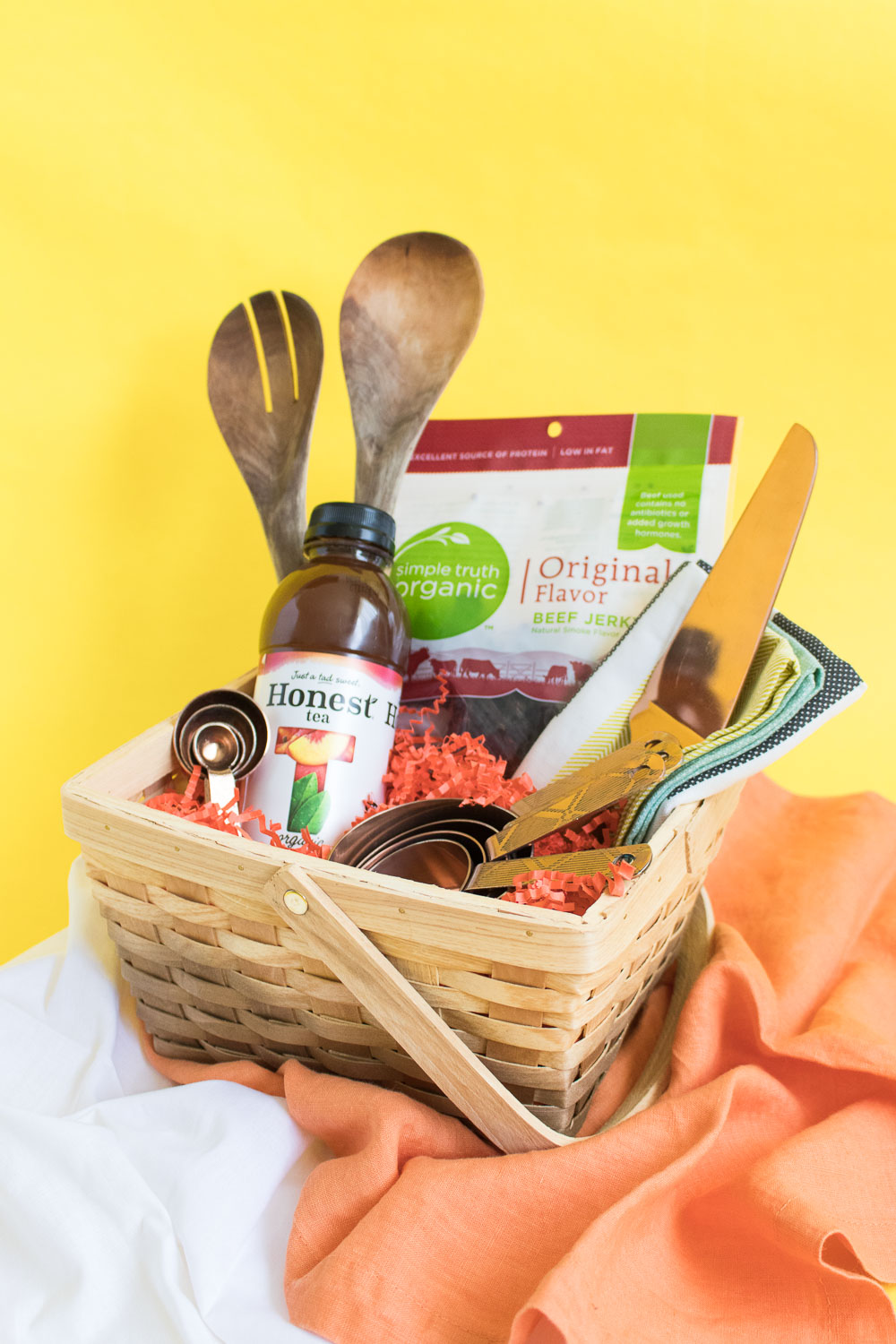 How to Create Gift Baskets for Every Occasion | Club Crafted