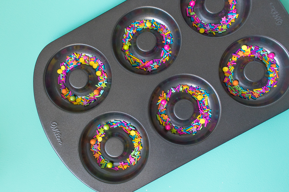DIY Donut Bath Bombs | Club Crafted
