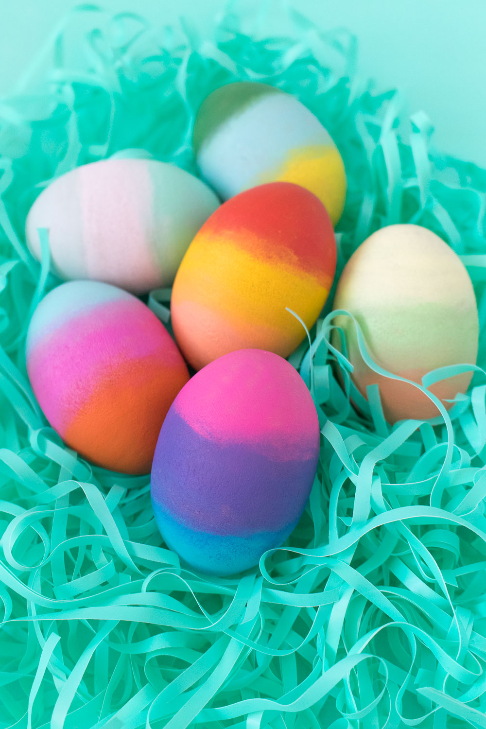 DIY Gradient Easter Eggs | Club Crafted