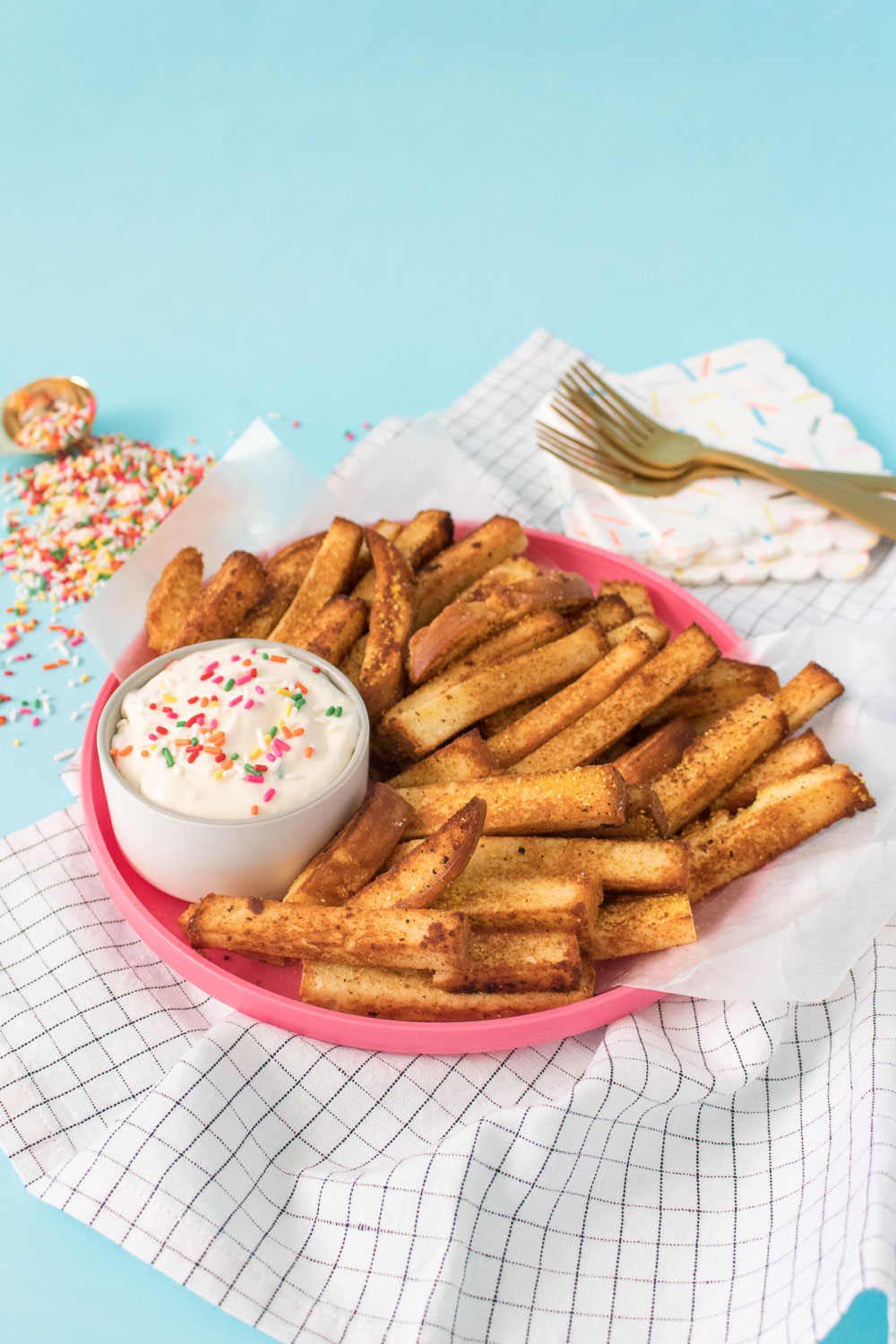 Cake Fries + Frosting Dipping Sauce | Club Crafted