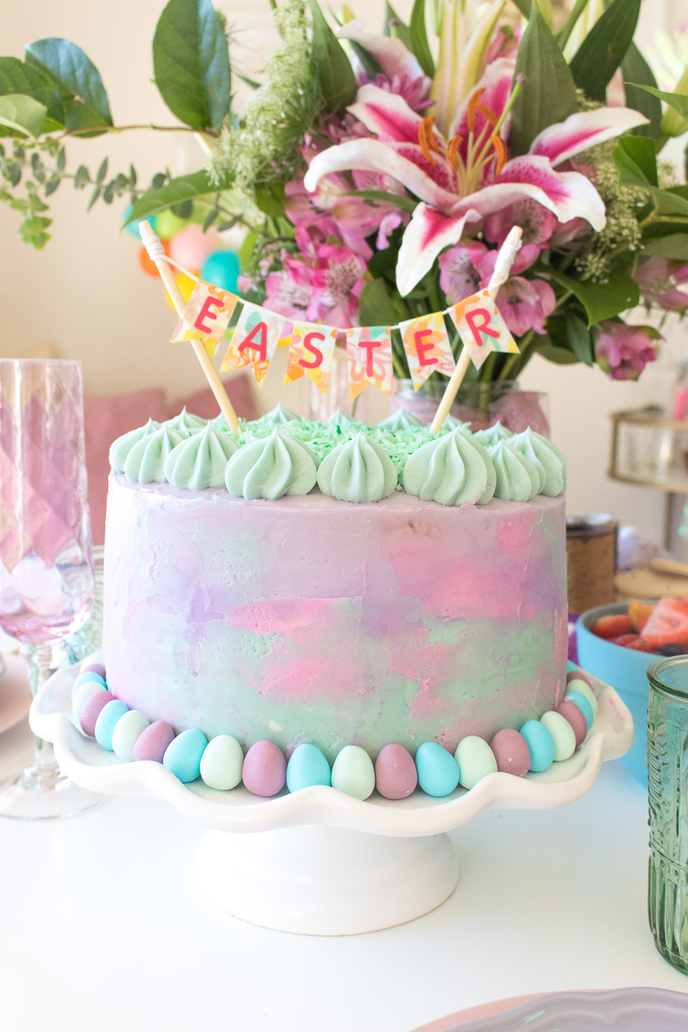 How to Plan a Pretty Pastel Easter Brunch | Club Crafted