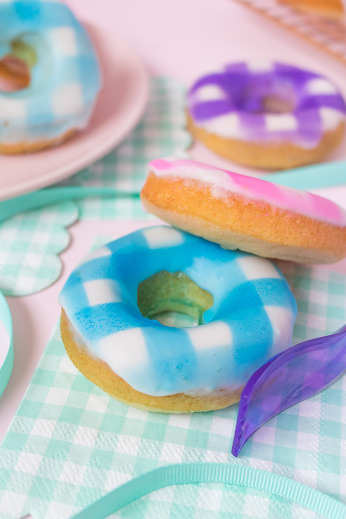 How to Make Gingham Donuts | Club Crafted