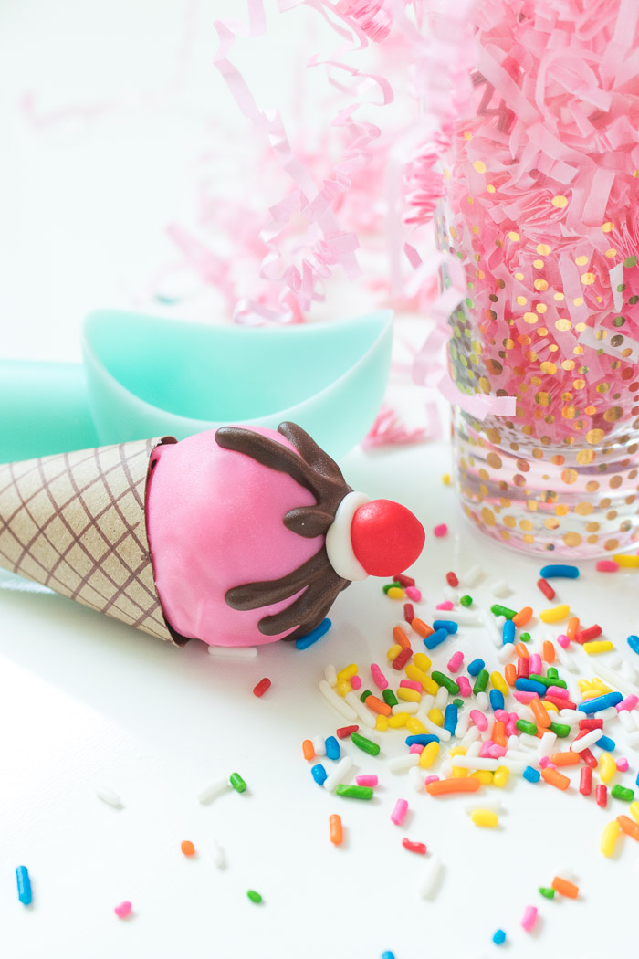 How to Make Ice Cream Cone Cake Pops - Frosting and Glue- Easy crafts,  games, recipes, and fun