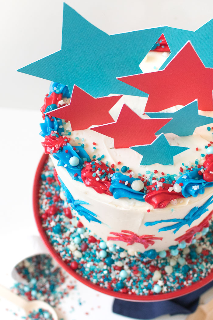 Red, White + Blue Firework Cake for 4th of July! | Club Crafted