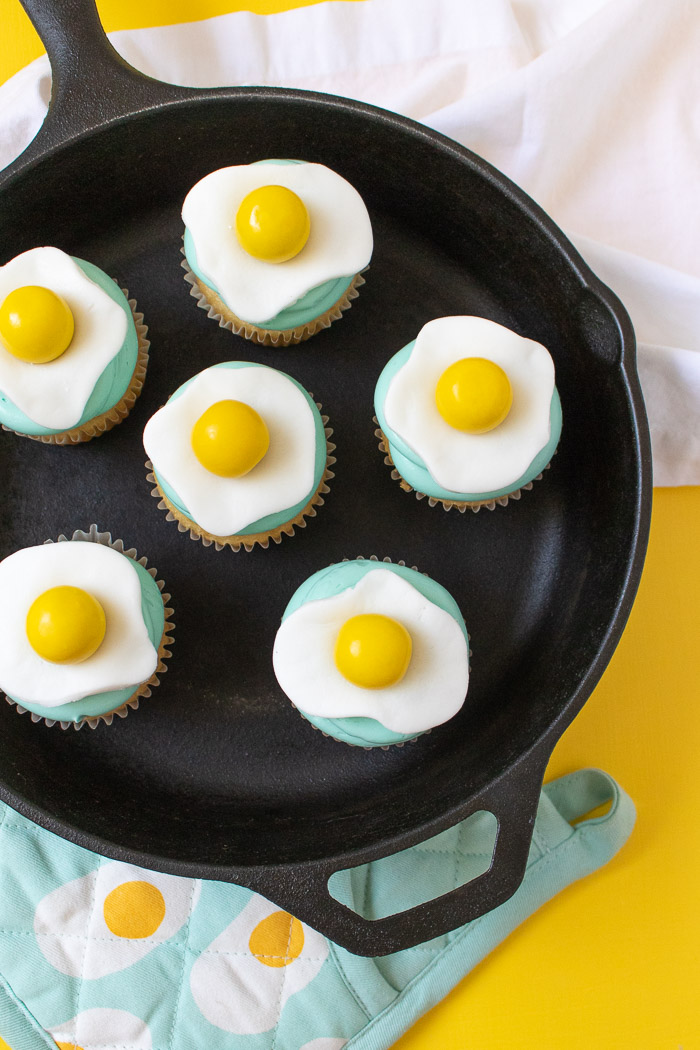 Fried Egg Cupcakes | Club Crafted