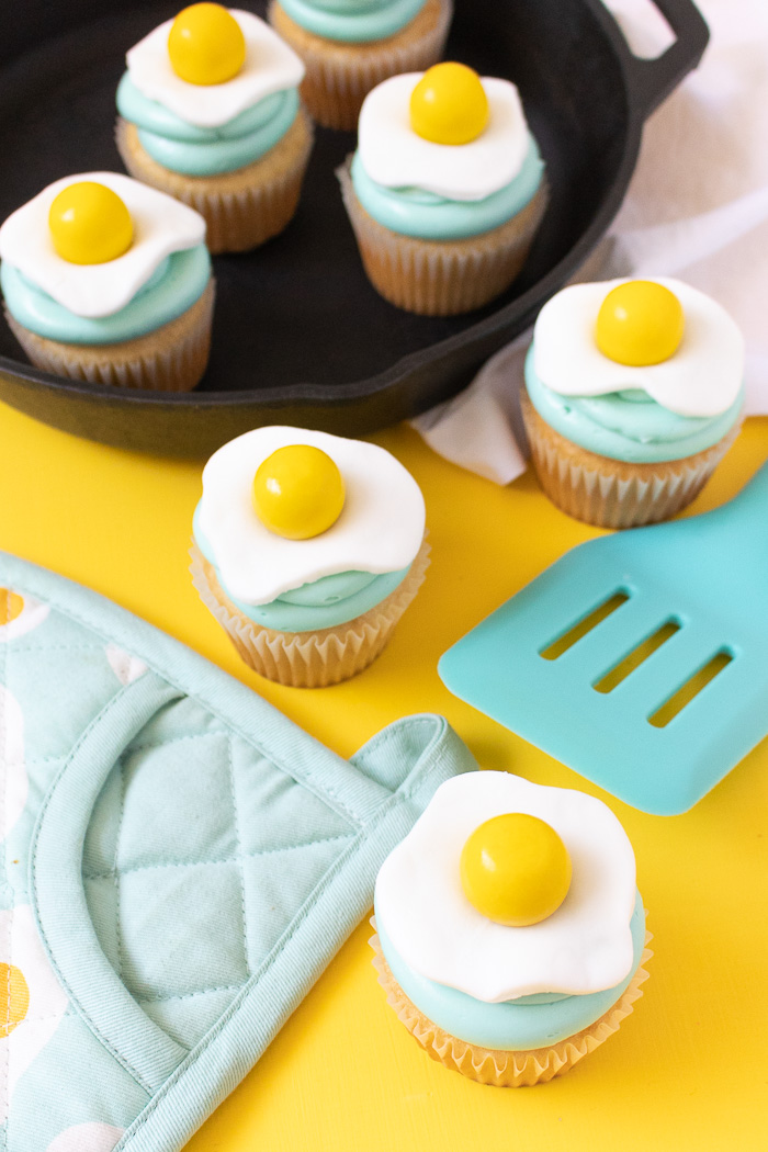 Fried Egg Cupcakes | Club Crafted