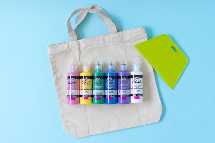 DIY Rainbow Paint Scraped Tote Bag | Club Crafted