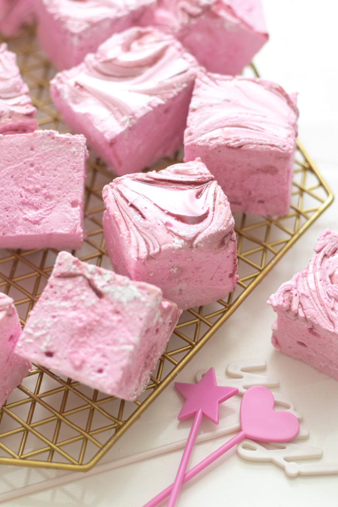 Mulled Wine Marshmallows | Club Crafted