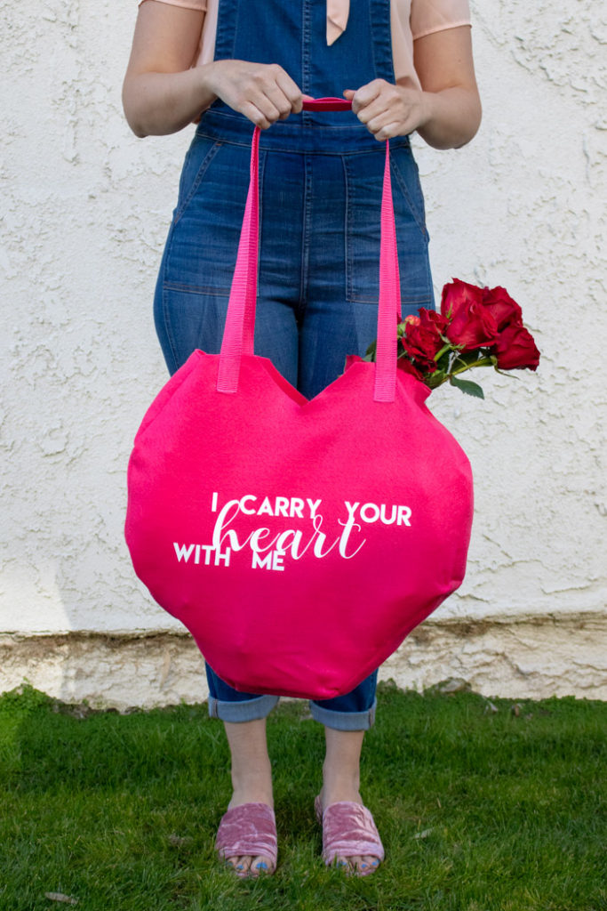 DIY Felt Heart Tote Bag for Valentine's Day | Club Crafted