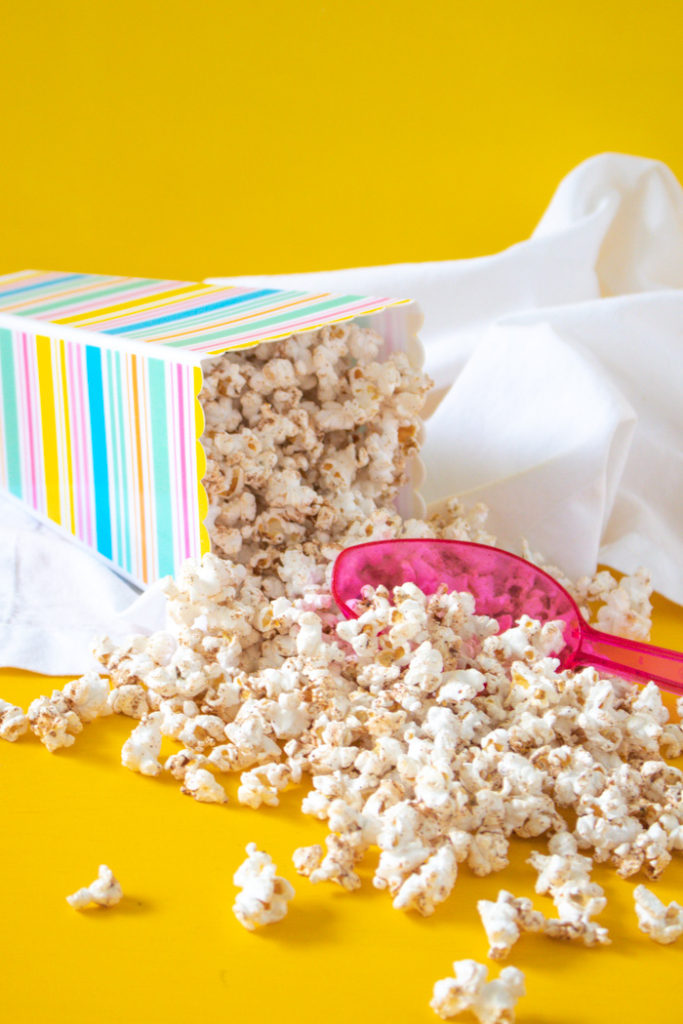 Easy Snickerdoodle Popcorn | Club Crafted