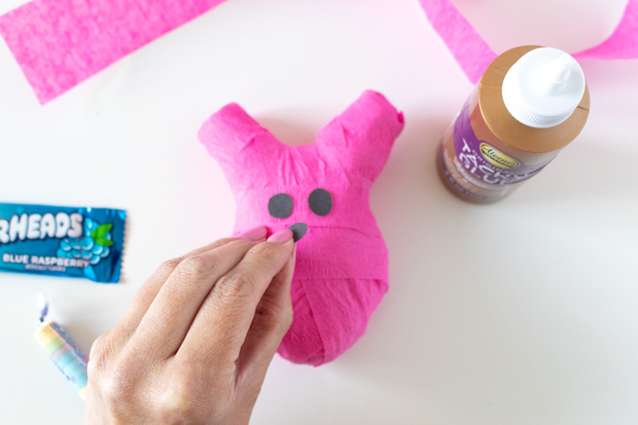 DIY Peeps Surprise Ball Easter Favors | Club Crafted