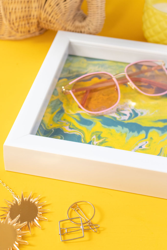 DIY Fluid Painted Marbled Tray from a Photo Frame | Club Crafted