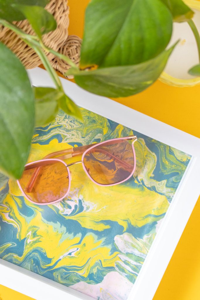 DIY Fluid Painted Marbled Tray from a Photo Frame | Club Crafted