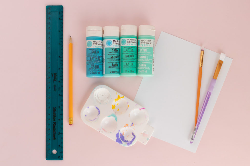 5-Minute Wall Art Idea! DIY Monochromatic Rainbow Art // Decorate with simple hand-painted monochromatic rainbows to make custom wall art in minutes! #wallart #homedecor #rainbows #papercrafts #cardstock #painting #monochromatic