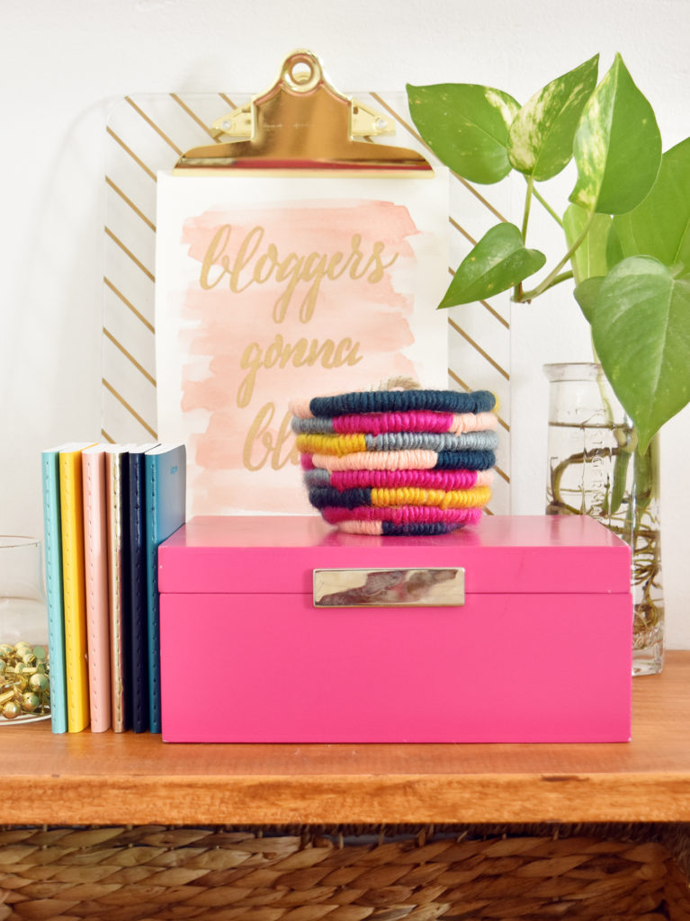 DIY Mini Yarn Wrapped Rope Bowl // Make a mini bowl to organize small items like clips and pins around the house with this cute DIY bowl by Faith of @designfixation! Wrap rope with your favorite colors of yarn to make a rope bowl that fits in anywhere! #bowl #storagediy #organization #ropebowl #yarncrafts #fiberart #fibercrafts #homeoffice #officediy #homedecor #diydecor