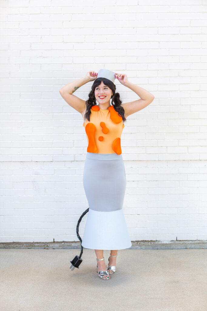 20 DIY 90s Toy Costumes for Halloween // Still need a Halloween costume? Try one of these nostalgic DIY 90s costumes based on childhood toys and games! #diycostume #halloween #diyhalloween #90s #adultcostumes #kidscostumes