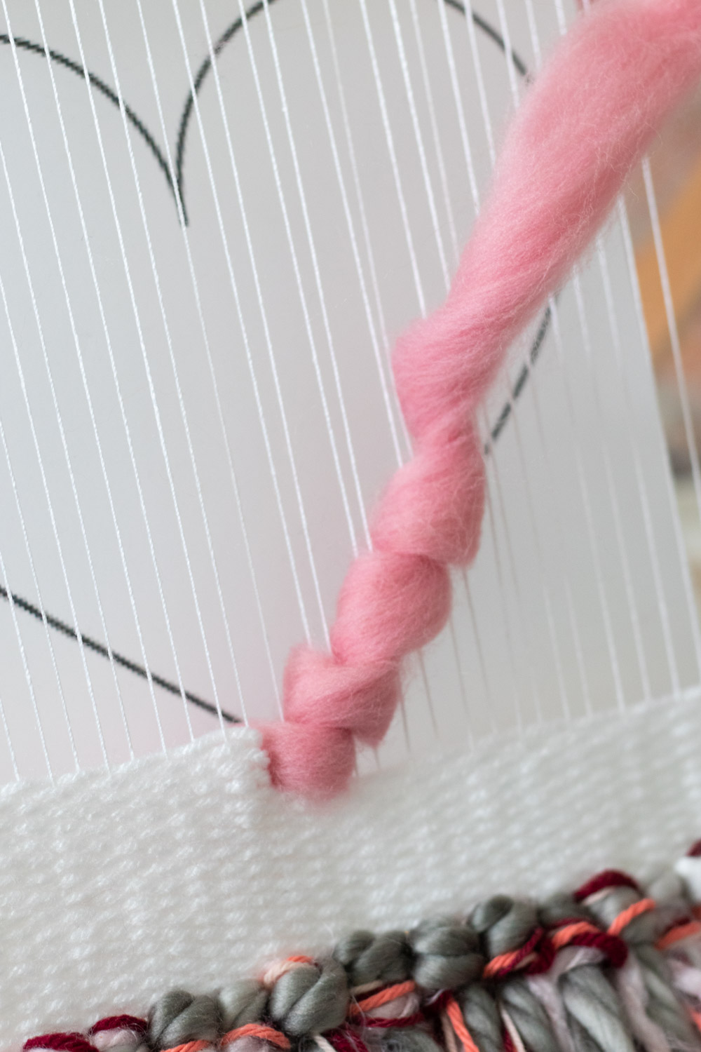 6 Ways to Weave with Wool Roving