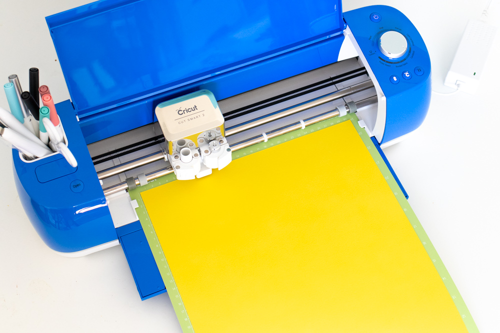 cutting cardstock on Cricut Explore Air 2