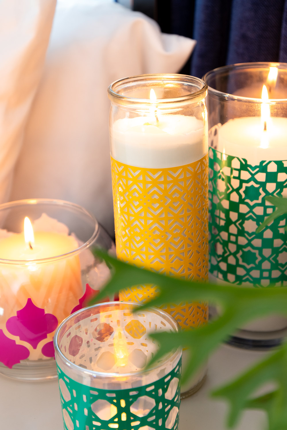closeup of texture on Cricut vinyl cutout on candleholder