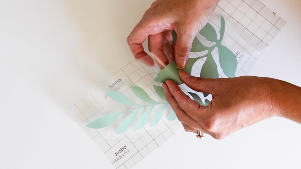 weeding designs for floral placemats