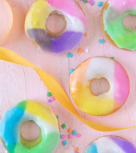 Easy Color Blocked Donuts | Club Crafted